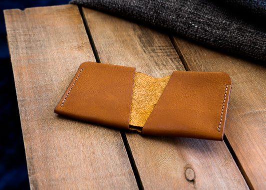 Cognac - Minimalist Leather Wallet