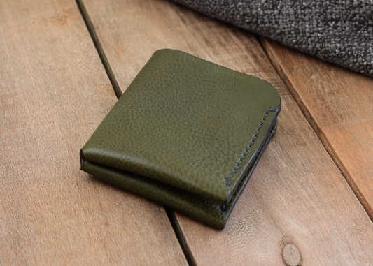 Oliva - Minimalist Leather Wallet
