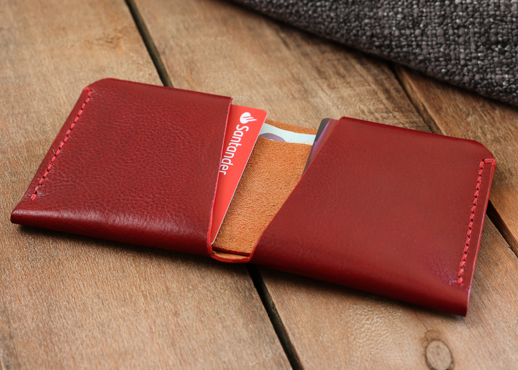 Minimalist leather online wallet